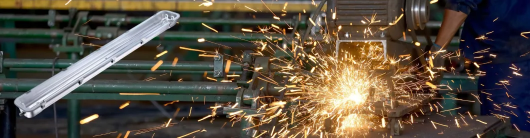 Светодиодные светодиодные лампы из нержавеющей стали IP66 Ik08 2FT 4FT 5FT