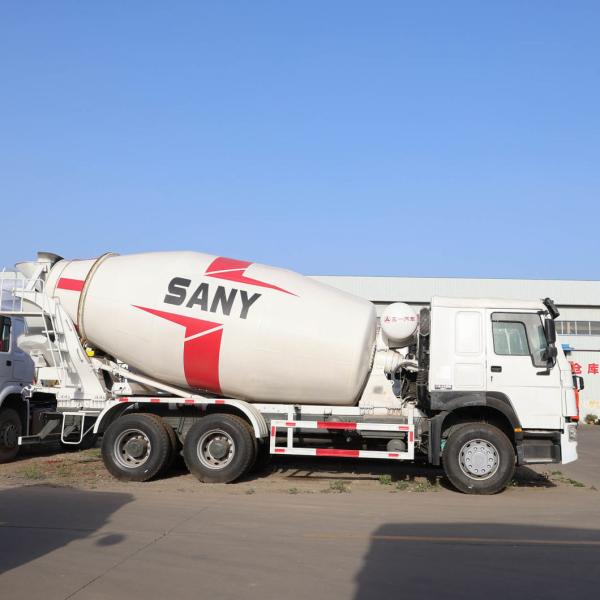 Heavy-Duty Cement Mixer Truck with Maximum Horsepower 300-400hp Electric System Sta