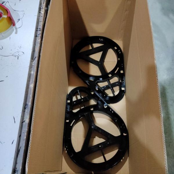 Pole / Wall Mount Fiber Optical ADSS Cable Hanging Rack