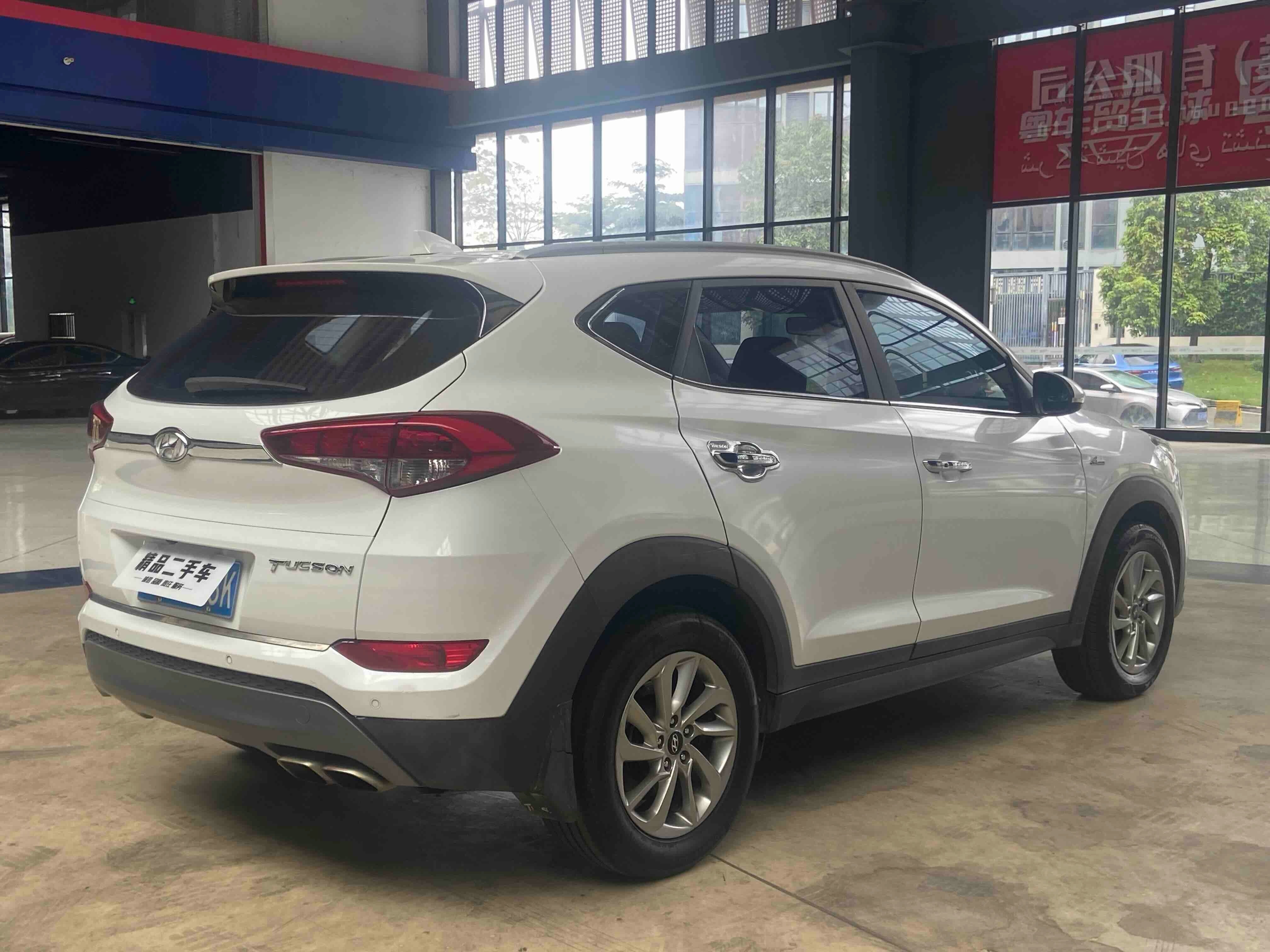Used 2015 Hyundai Tucson 1.6T DCT 2WD Compact SUV 177Ps Turbocharged 7 Speed Crossover