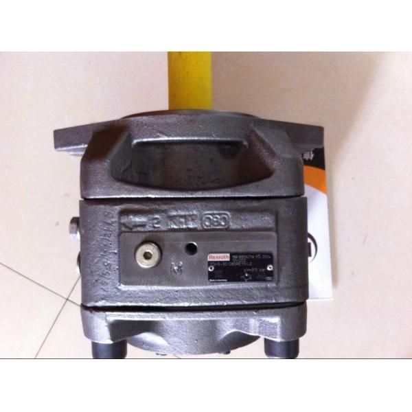 PGH5-2X/063LR11VU2 PGH4-3X/032RE11VE4 Pompe à engrenages hydraulique Rexroth d'origine allemande