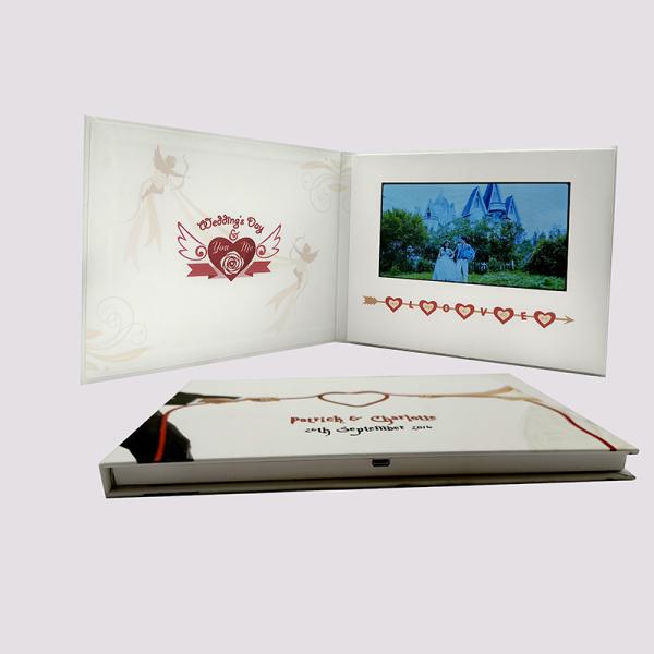 Livro feito sob encomenda de 5 do casamento video dos cartões do Lcd da tela da polegada Digitas que imprime A5