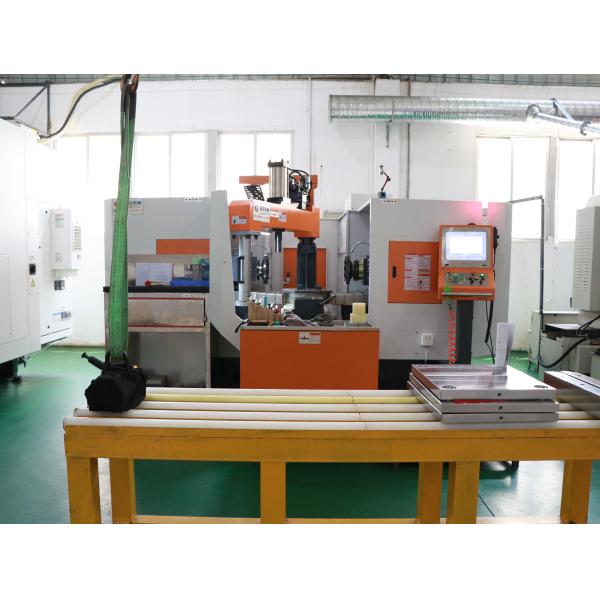 Base de moule en plastique avec traitement etc.