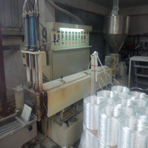 Specialized twin-screw extruder for recycling and modifying PP, PE, PC, and ABS plastics
