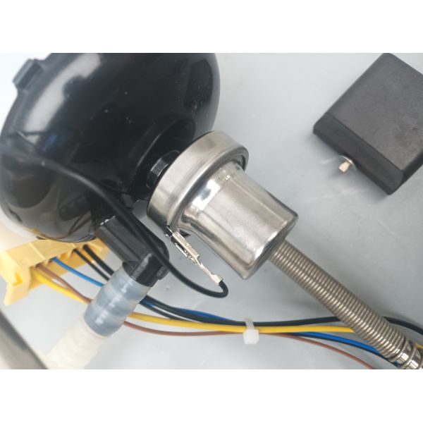 High quality fuel delivery unit and fuel level display sensor 8R0919051B for Audi Q5