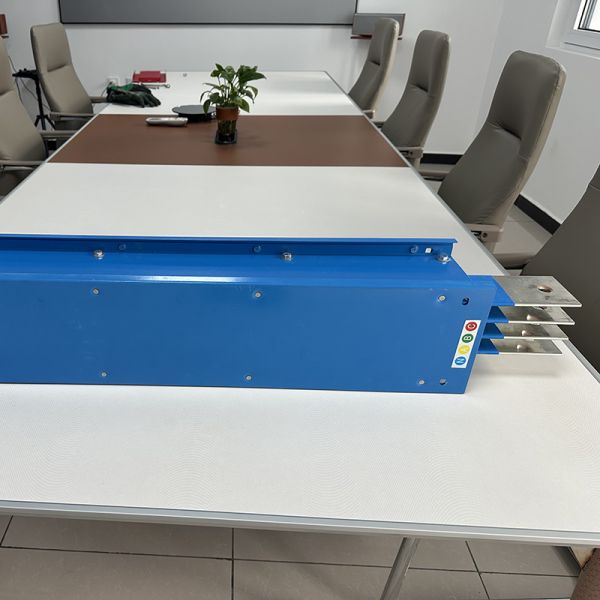 Sistema eléctrico de canalización de aislamiento resistente al fuego con barra de bus aislada por aire personalizada