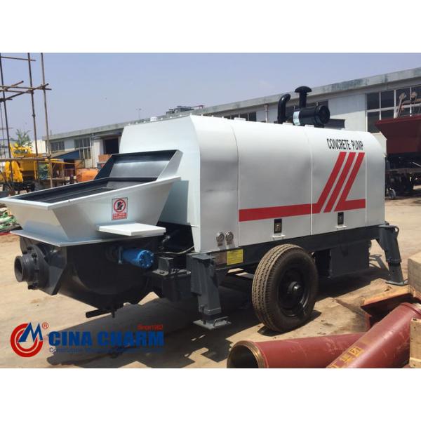 Remorque électrique/diesel a monté le rendement élevé 50m3/H de pompe concrète