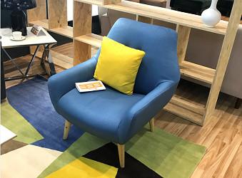 Durable Pure Foam Linen Fabric Sofa , Smooth Surface Leisure Chair