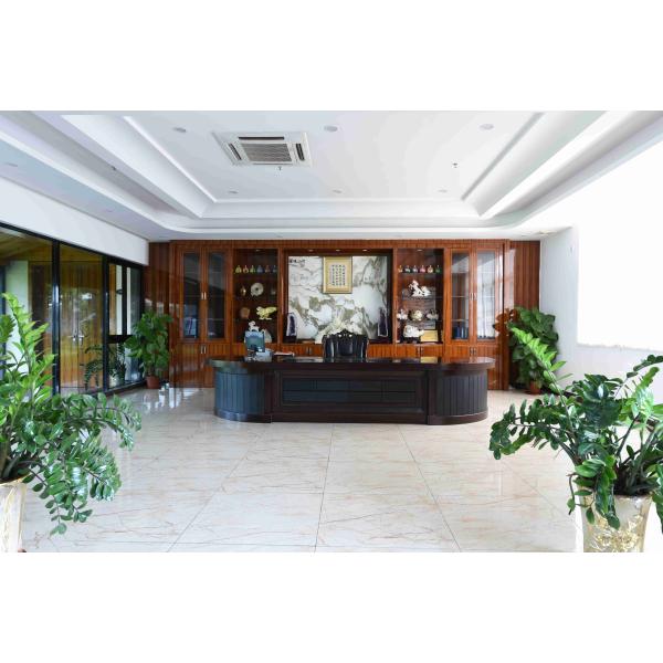 ISO9001 Approve Hotel Guest Room Furniture Teak Wood Bed King Size Customized