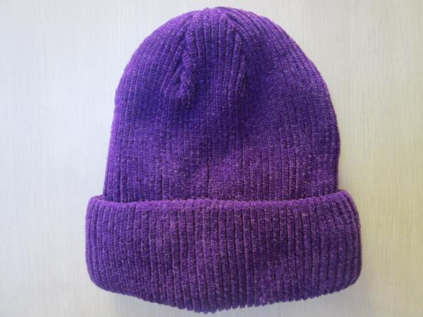Chenille Yarn Hat--Acrylic Hat--Ladies and Men--Folden Hat--Solid color--Winter and Outside