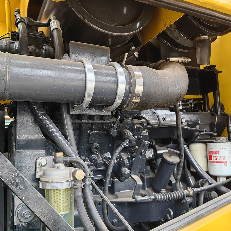 Вторая рука переднее колесо 380 Komatsu загрузчик 16 тонн гидравлический