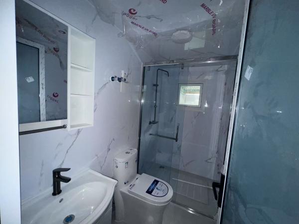Customizable 40ft Expandable Container House Foldable With Thermal Break Aluminum