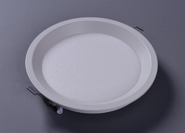 2700K-6500K Indoor Outdoor IP44 Dimming LED Light More Products
