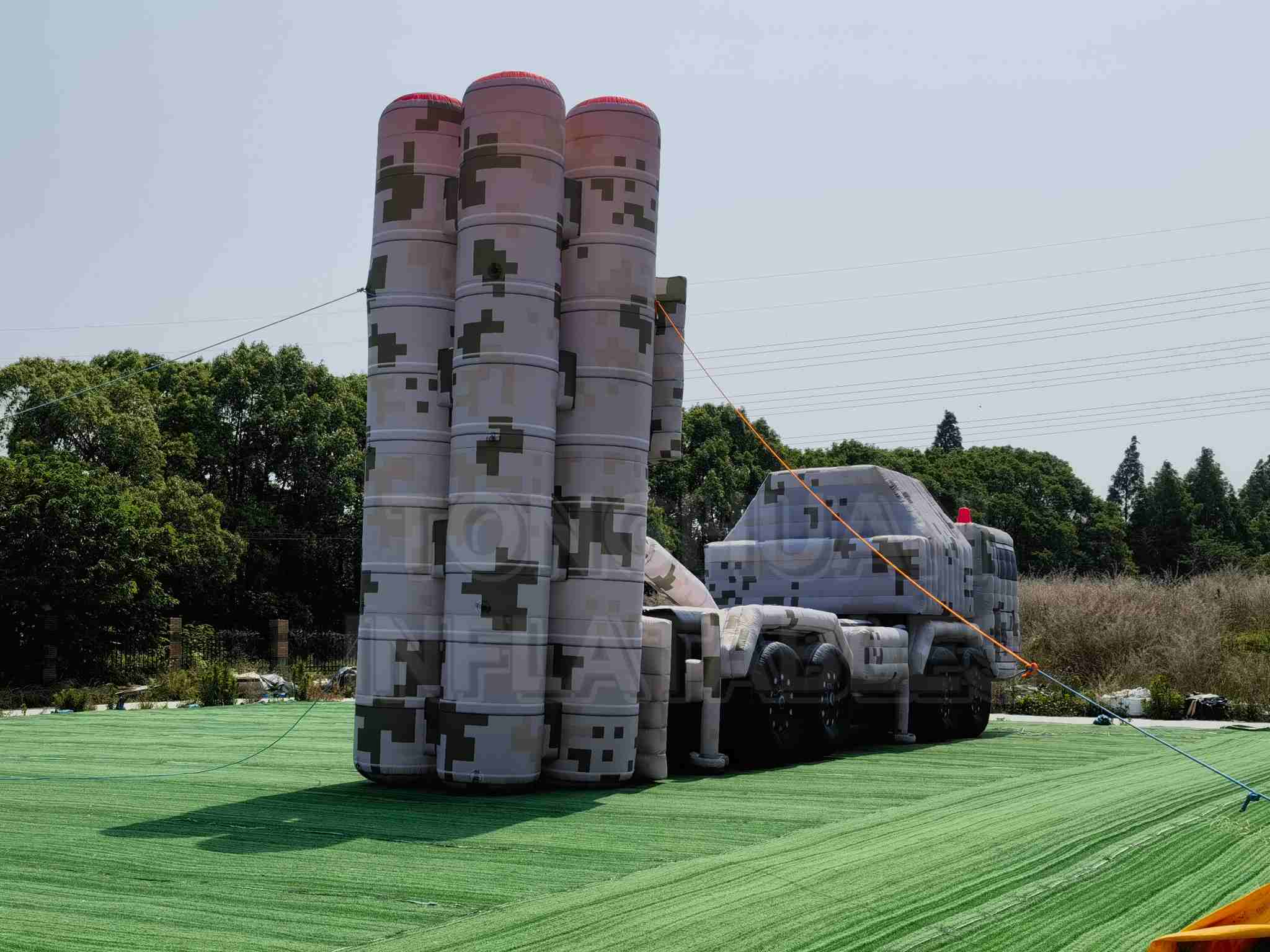 Custom Inflatable Launcher Vehicle Decoy with Vertical Canister Structures and Camouflage Truck Body for Training Displays and Outdoor Simulation Projects