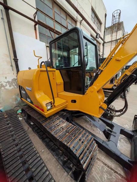Excavateur d'occasion moteur original CAT 306D, entretien régulier, 100 unités en stock