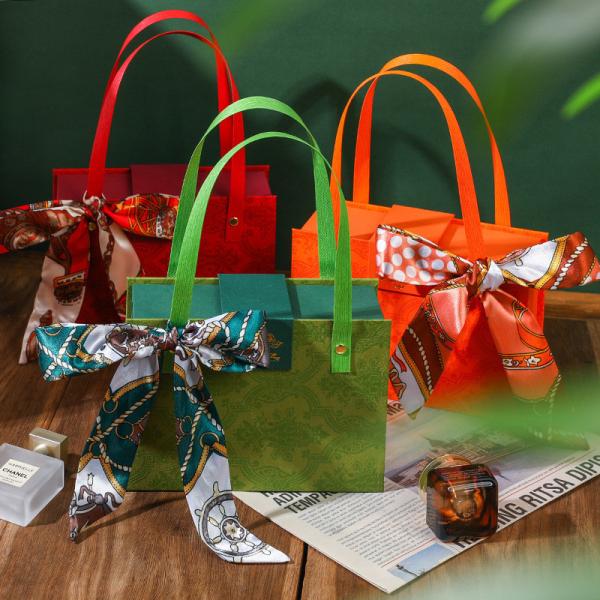 Прекрасная форма нося прямоугольника коробки подарка на день рождения Paperboard