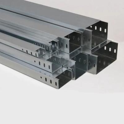 Non flammable Silver Galvanized Cable Tray Corrosion Resistance Easy Wall or Floor Installation