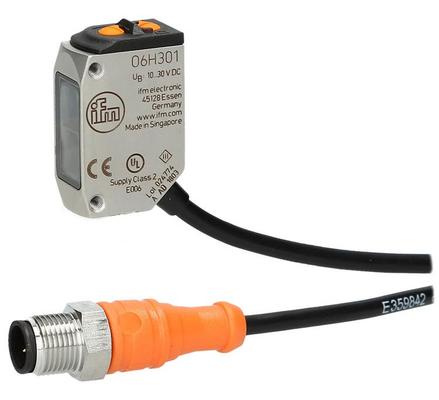 IFM 06H301 Diffuse Reflection Photoelectric Sensor with Background Cancellation