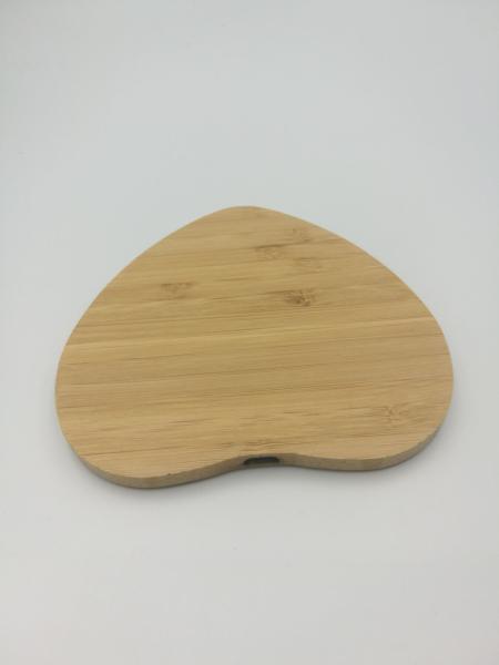 Super Slim Bamboo Made 5W Heart shape Portable Wireless Charger 5V 2-3A