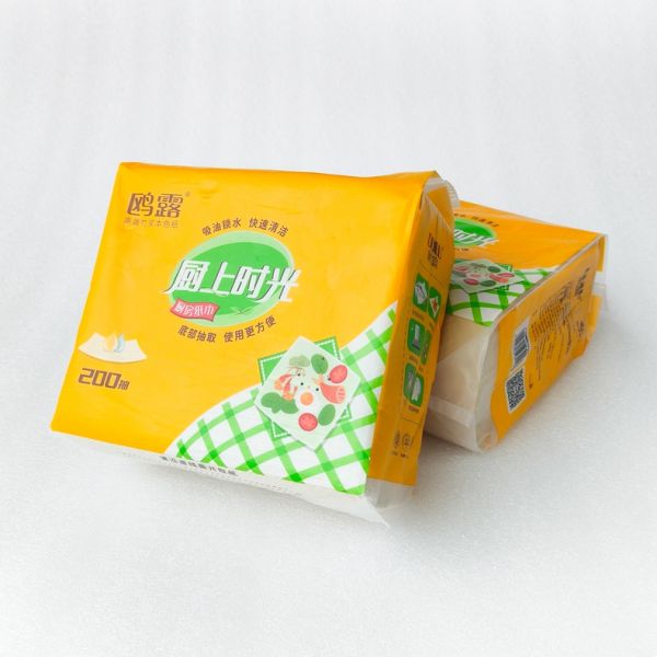 Bamboo Pulp 2-Ply Facial Tissue Soft Home Use Hanging Tissue Paper for Comfort and Style