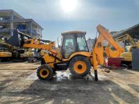 JCB 3CX chargeuse à roue en bon état