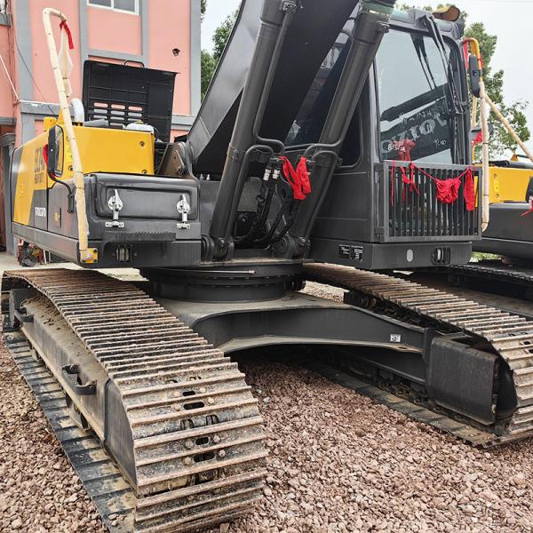 Original Used Volvo EC240 Excavator Hydraulic 134KW 380L Fuel Tank