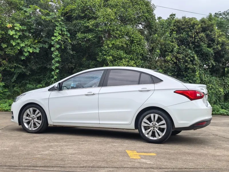 Vehicle 2016 5 2016 1.5L CVT 5 2016 1.5L CVT