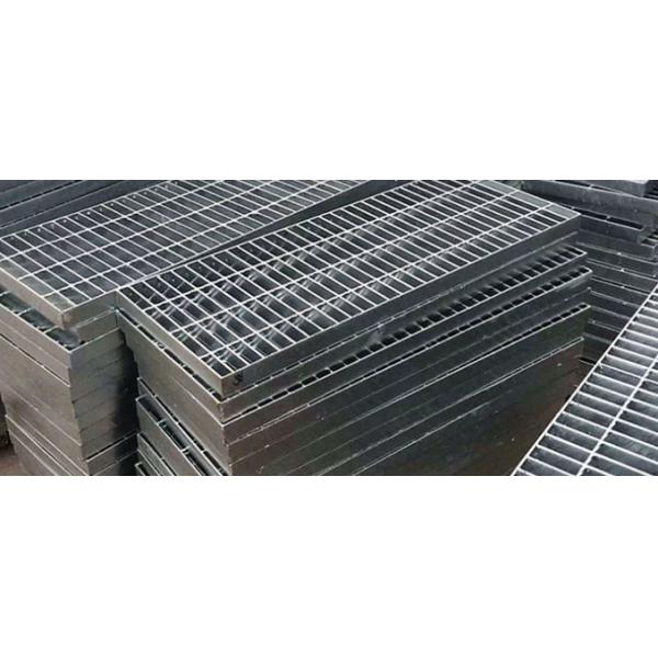 G303/30/100 гальванизировало стальной пол металла скрежещет решетку для стока