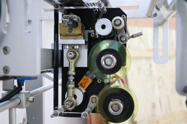 high accuracy Autompatic screw nut/screw hardware parts/industrial parts packaging machine  With Counting