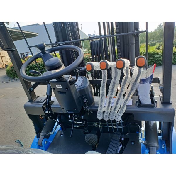 2.5 Ton Battery Forklift Truck