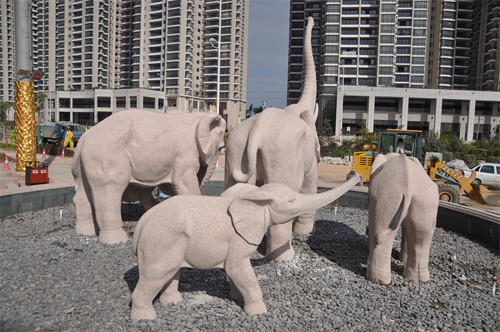 Fiberglass Garden Animal Sculptures Decorative Stone Elephant Garden Statue