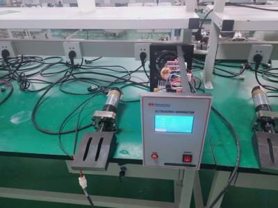 N95 Face Ultrasonic Welding Equipment 2600W 15KHZ With Generator Transducer Horn