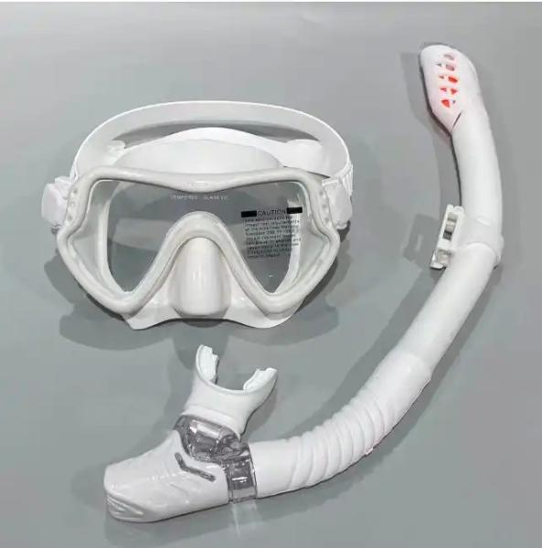 High Quality Adult Snorkel Diving Scuba Set With Anti-Fog Coated Glass Purge Valve And Anti-Splash Silicon Mouth Piece