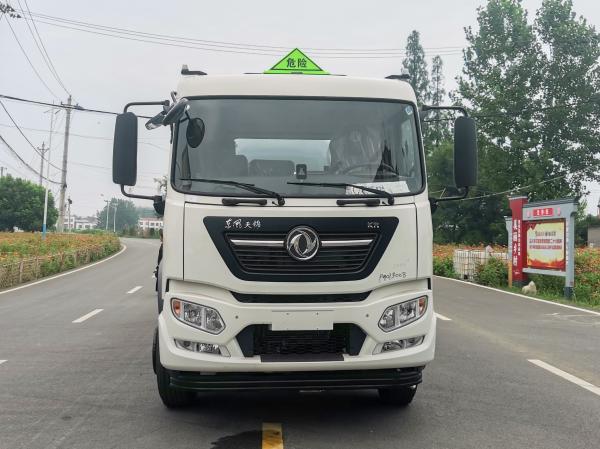 Dongfeng Tianjin Diesel Cargo Truck 15.3 CBM 8*4 Hydrogen Peroxide Transport Truck