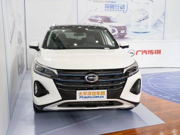 Compact Sedan GAC AION Electric Car FWD White New Energy Vehicle