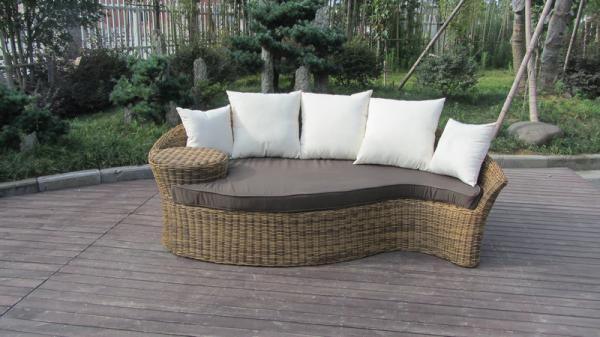 Fashion Brown Outdoor Rattan Daybed , Garden / Patio Furniture