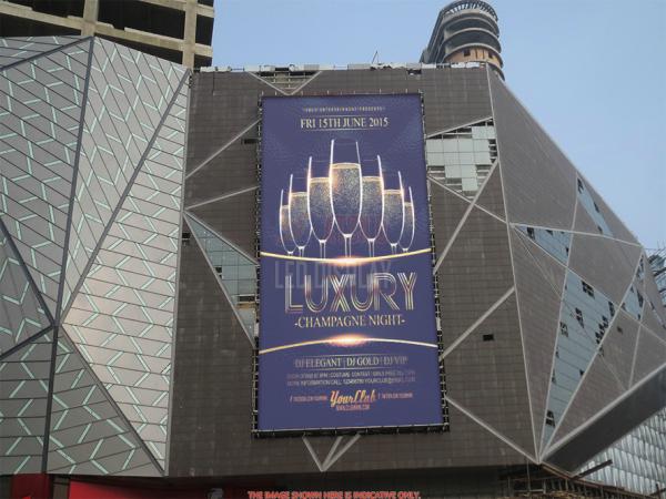 P3.91mm Outdoor LED Digital Billboard High-Resolution Fine Pitch Advertisement Screen Wall