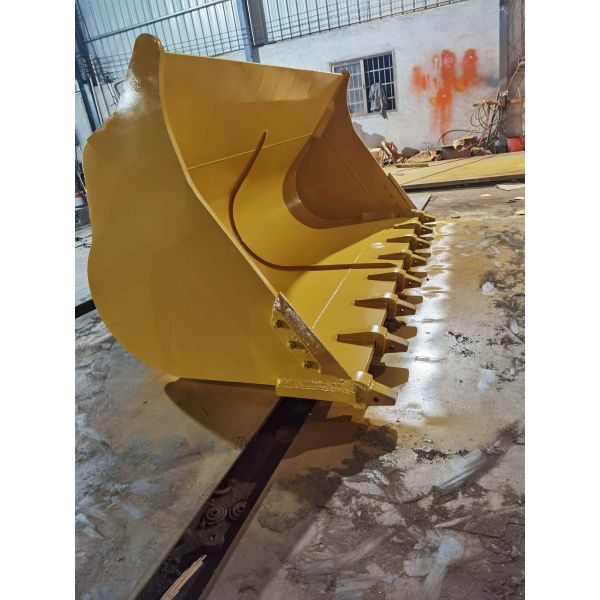 Customized 5.5 Cubic Meter Excavator Bucket for  980 Wheel Loader - Heavy Duty Q355B Rock Bucket