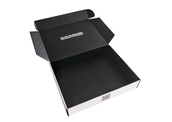 Corrugated Glossy Lamination Paper Gift Box , Black Printed Packaging Carton Box