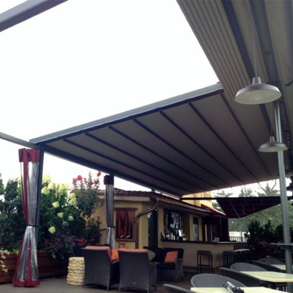 Крыша патио Freestanding лезвия 150mm алюминиевая Louvered Retractable