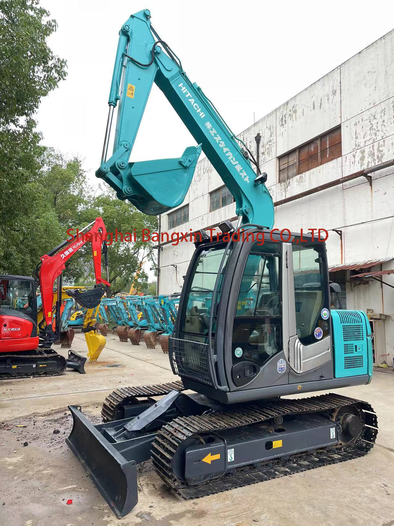 Hitachi ZX70-3 Excavator with Excellent Working Performance and 0.3 Bucket Capacity