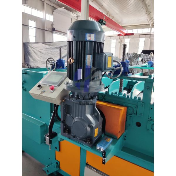 1300mm Feeding Width Stainless Steel plate leveling machine 15-25M/min Output Speed