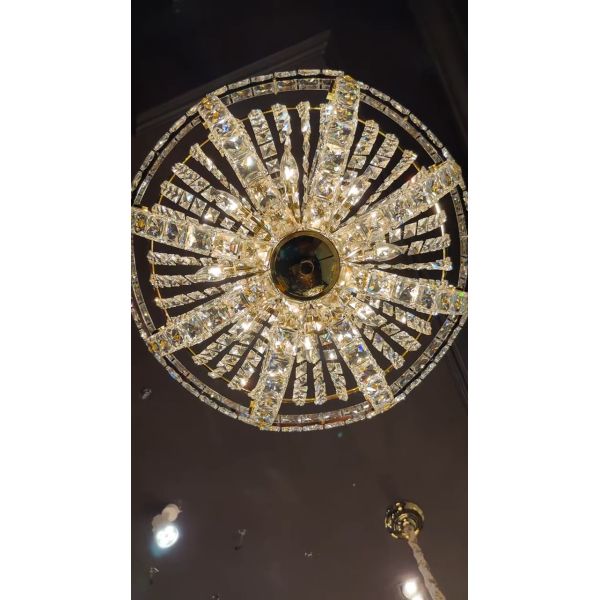 Italie K9 Chambre principale de luxe lumière cristalline Villa de vie Escalier duplex Princesse Salle d'exposition Décoration