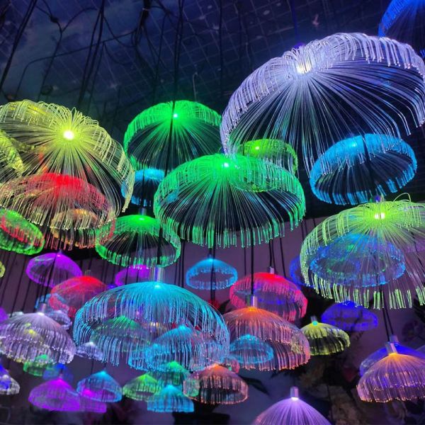 IP65 Acrylic Material Solar Jellyfish Lamp LED Light Strings for Courtyard Atmosphere