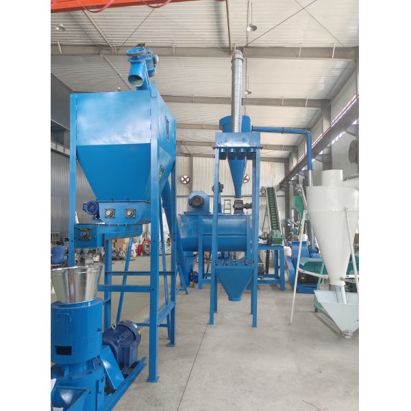 Customizable Animal Feed Pelletizing Line with Engineer Guide Installation and 380V/50Hz/3Phase Power Supply