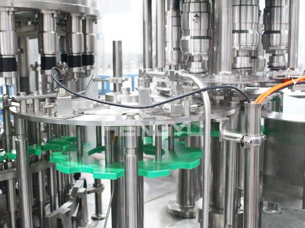 Aseptic Environment Compliant with CE Certification Standards Corrosion-resistant Large Commercial Tea/Juice Hot Filling Machine