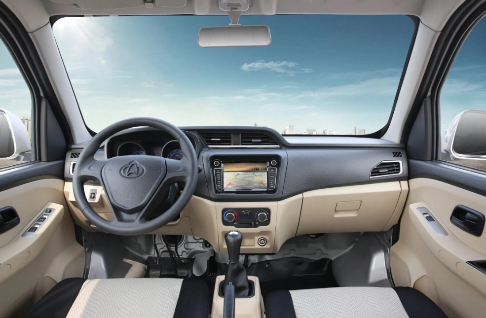 Changan Kuayue KYC T1 Light Commercial Truck with 67 kW Maximum Power, 1060 kg Payload Capacity, and Flexible Cabin Options