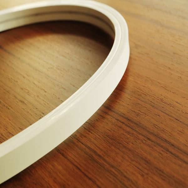 ERP 24VDC Flexible Silicone LED Strip 160LEDs 3000K Warm White 110lm/W IP67 UV Resistance