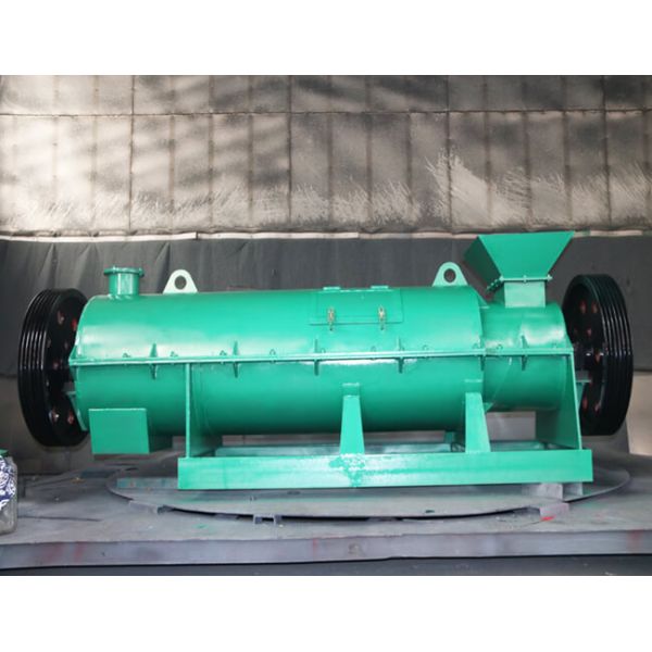 O estrume orgânico que faz a máquina, agricultura desperdiça a máquina do adubo orgânico