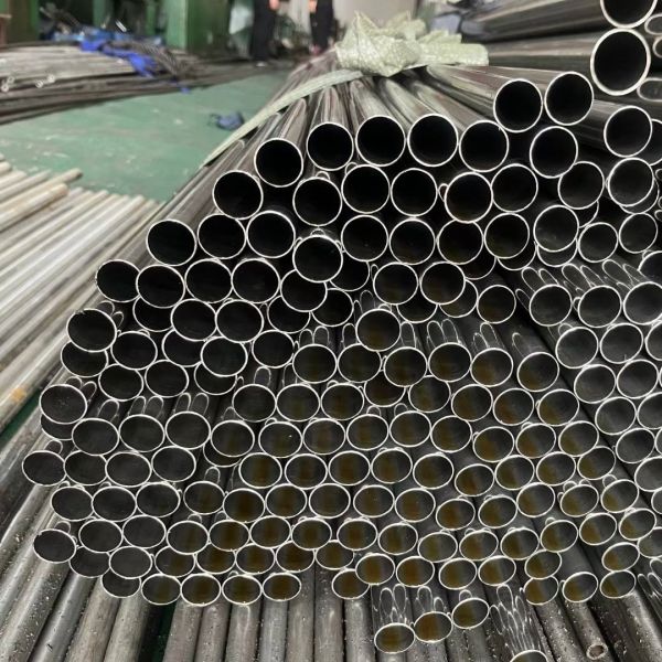 ASTM A269 TP304 25.4*1.24*6000mm Bright Annealing Stainless Steel Seamless Tube